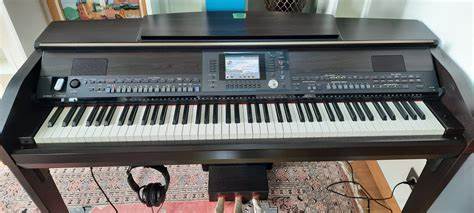 Yamaha Clavinova 505 PVC